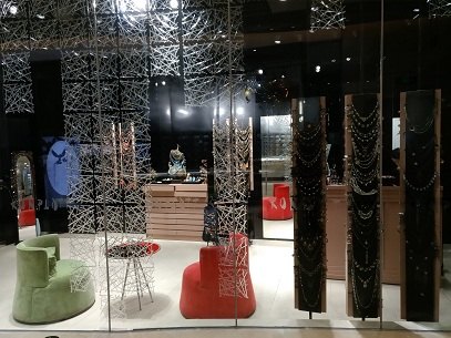 KONPLOTT China boutique exterior
